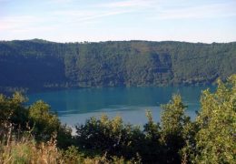 Misterioso fenomeno a Castel Gandolfo. “Avvertivo la presenza di un UFO sopra di me”